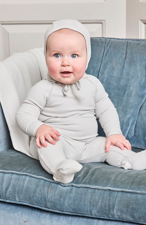 Noggiwear Side Ruffle Blanket In Ivory