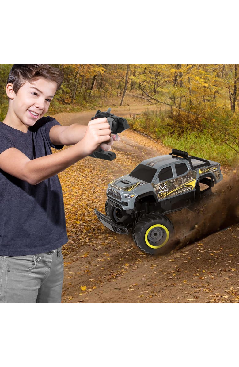 REALTREE Rtr Rc Toyota Tacoma Gray Camo 2.4 Ghz, Alternate, color, Multicolored
