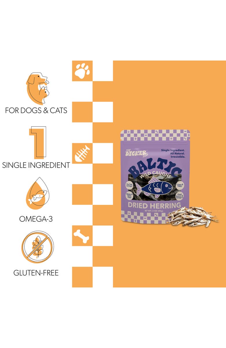 The Licker Store Gluten and Grain-Free Omega-3 Single Ingredient Crunchy Dried Fish Treats for Dogs, 3oz Bag, Alternate, color, Baltic Herring (Dogs & Cats)