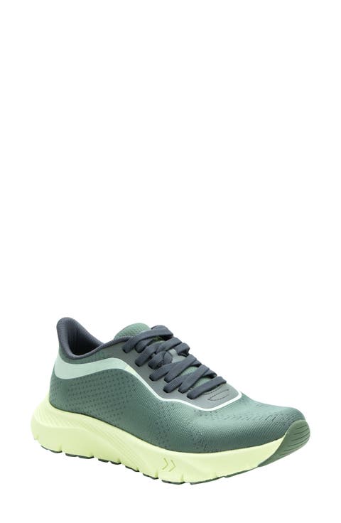 Rize Sneaker (Women)