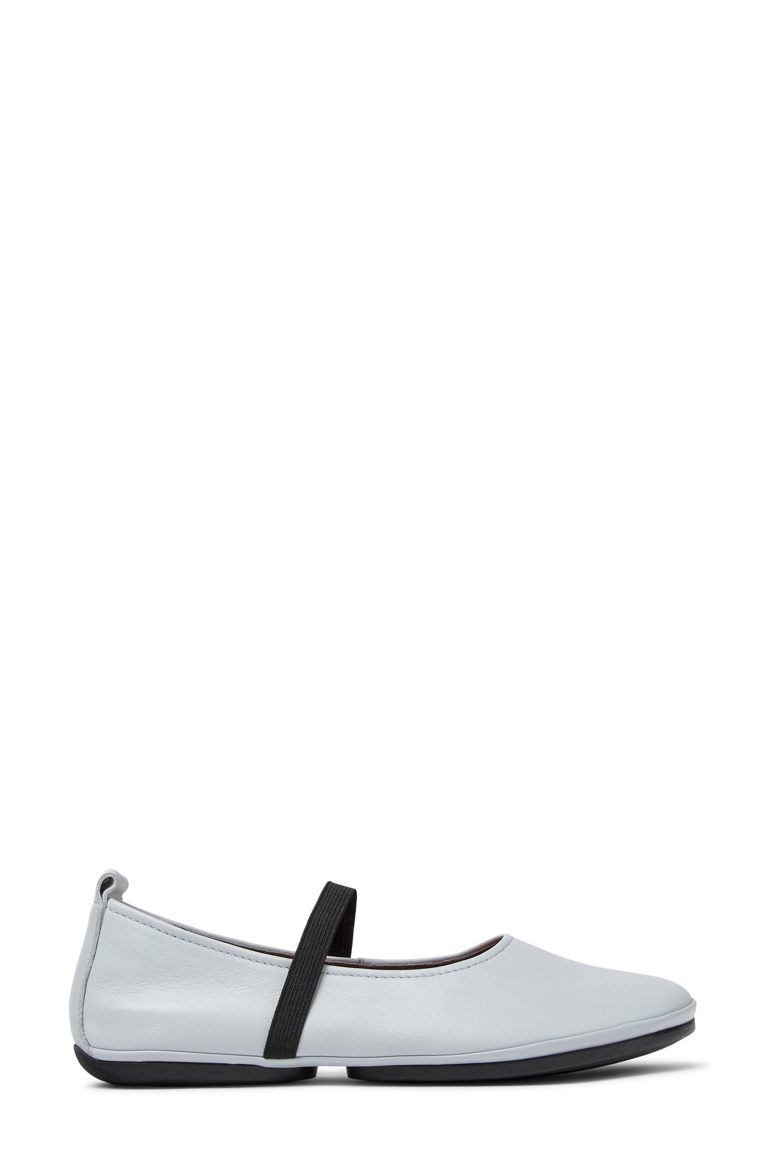 Right Nina Flat, Alternate, color, LT. PASTEL GREY