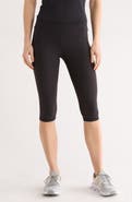Z by Zella Perform High Waist 2.0 Capri Leggings