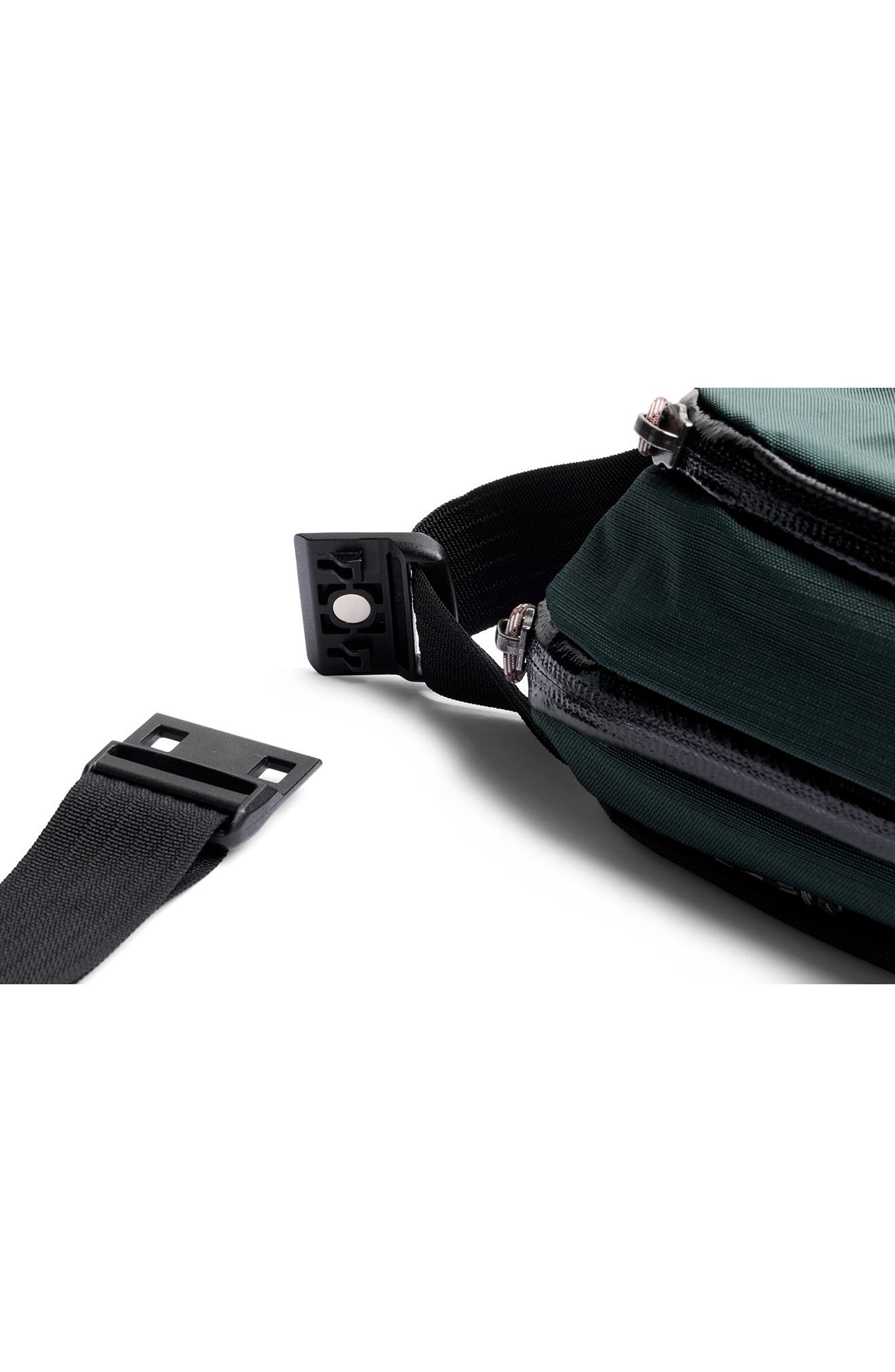 Venture Ready 2.5-Liter Sling Bag, Alternate, color, DEEP OCEAN