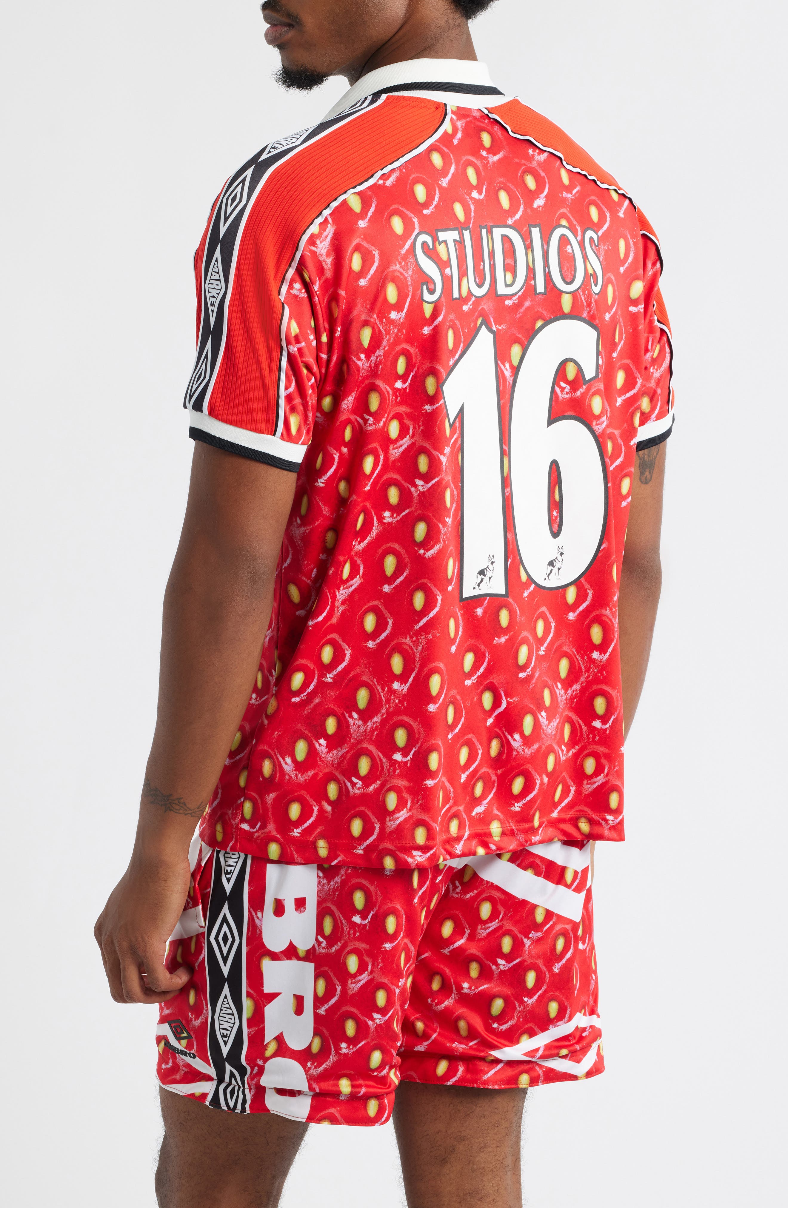 x Umbro Strawberry Half Zip Soccer Jersey (Men) | Nordstrom