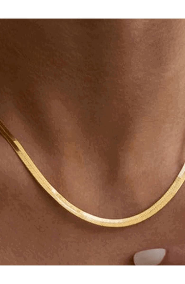 Hollywood Sensation Gold Snake Chain Necklace Sleek and Timeless Elegance, Alternate, color, Gold