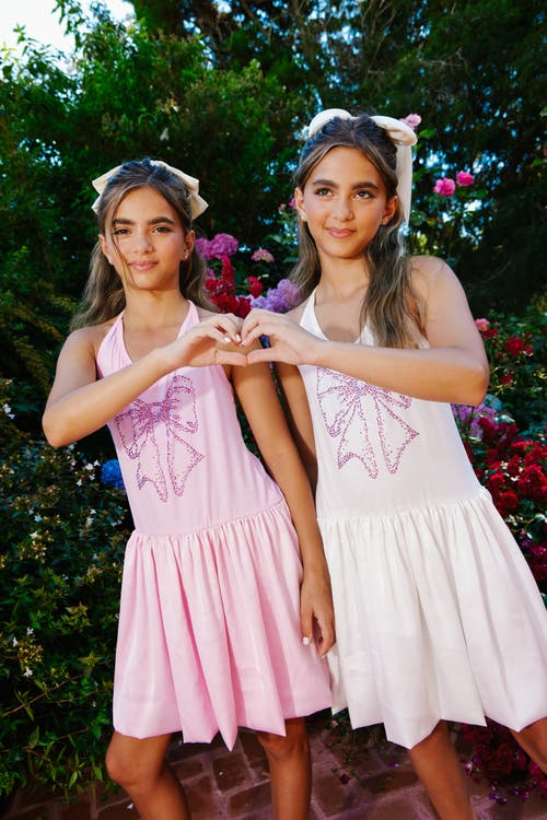 LOLA + THE BOYS LOLA + THE BOYS CRYSTAL BOW BUBBLE DRESS