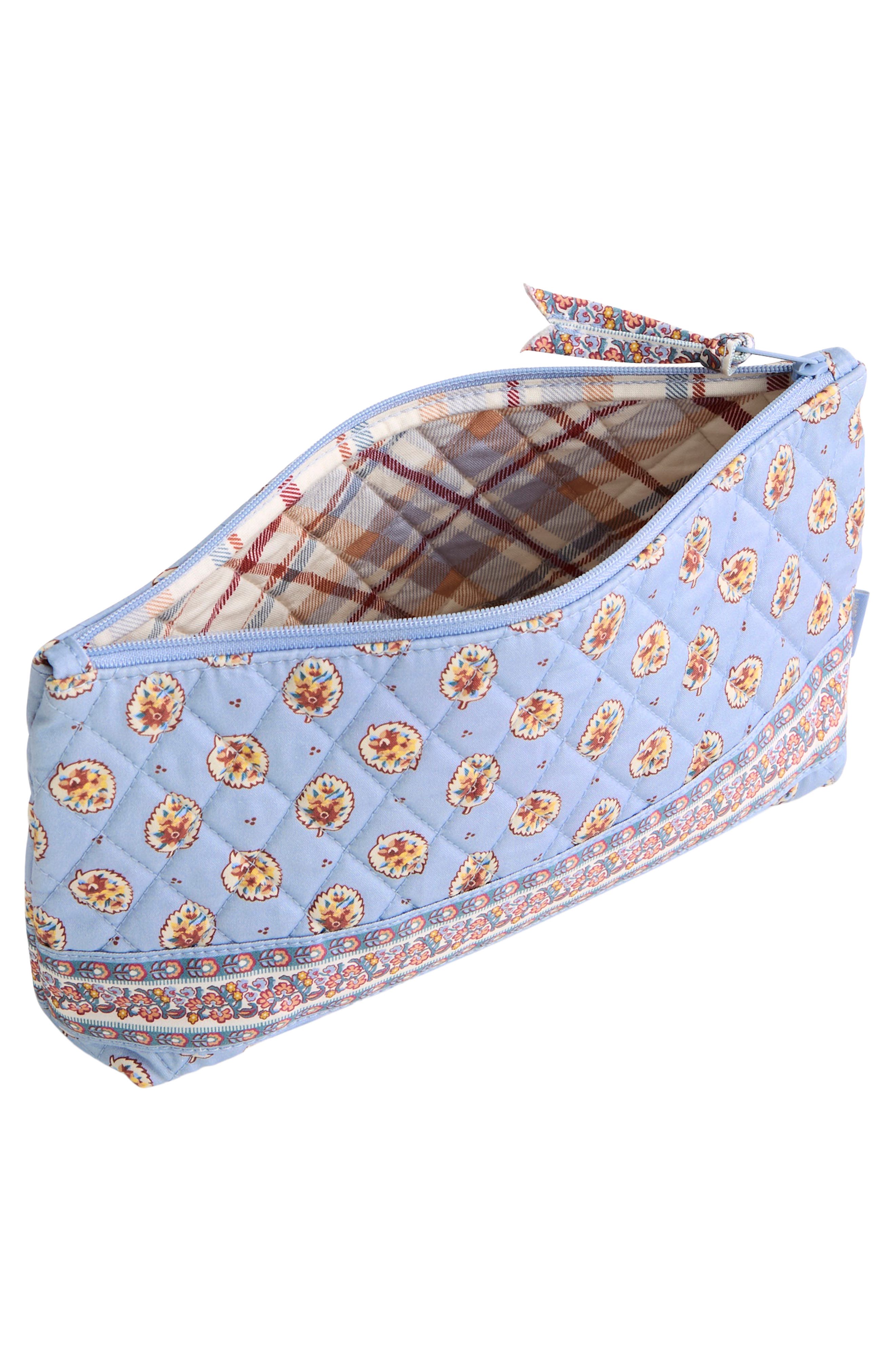 Medium Pouch, Alternate, color, BLUE LEAF