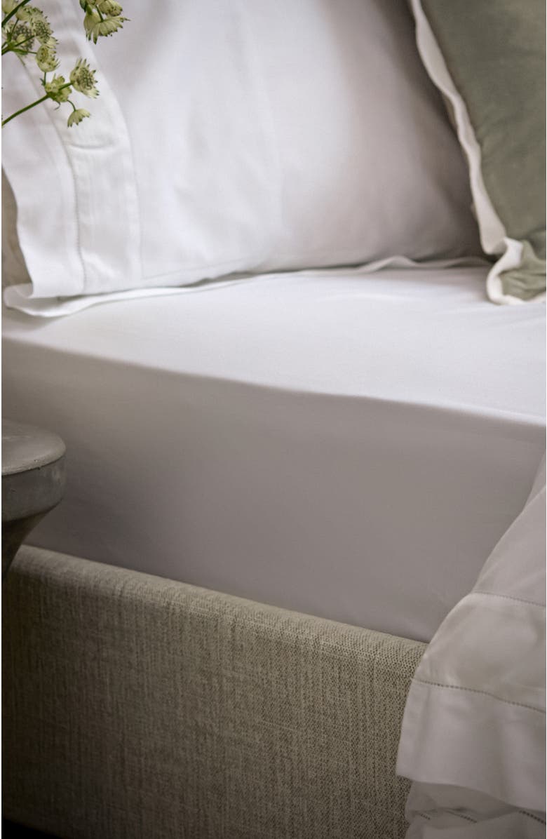 CHRISTY Balmoral Luxury Cotton Sateen Fitted Sheets, Alternate, color, White