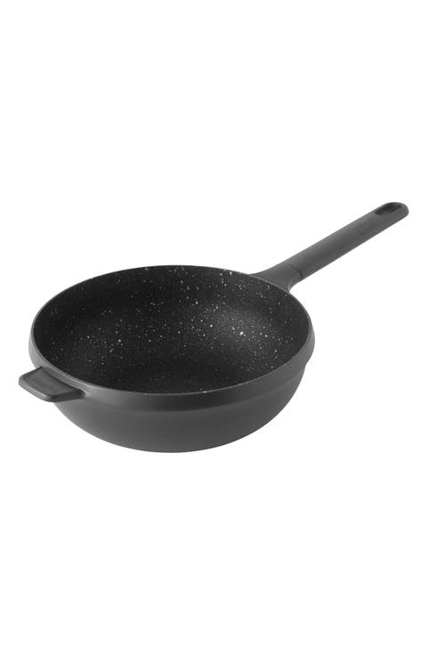 INTERNATIONAL Gem Non-Iron Cast Aluminum 10" Stir Fry Pan