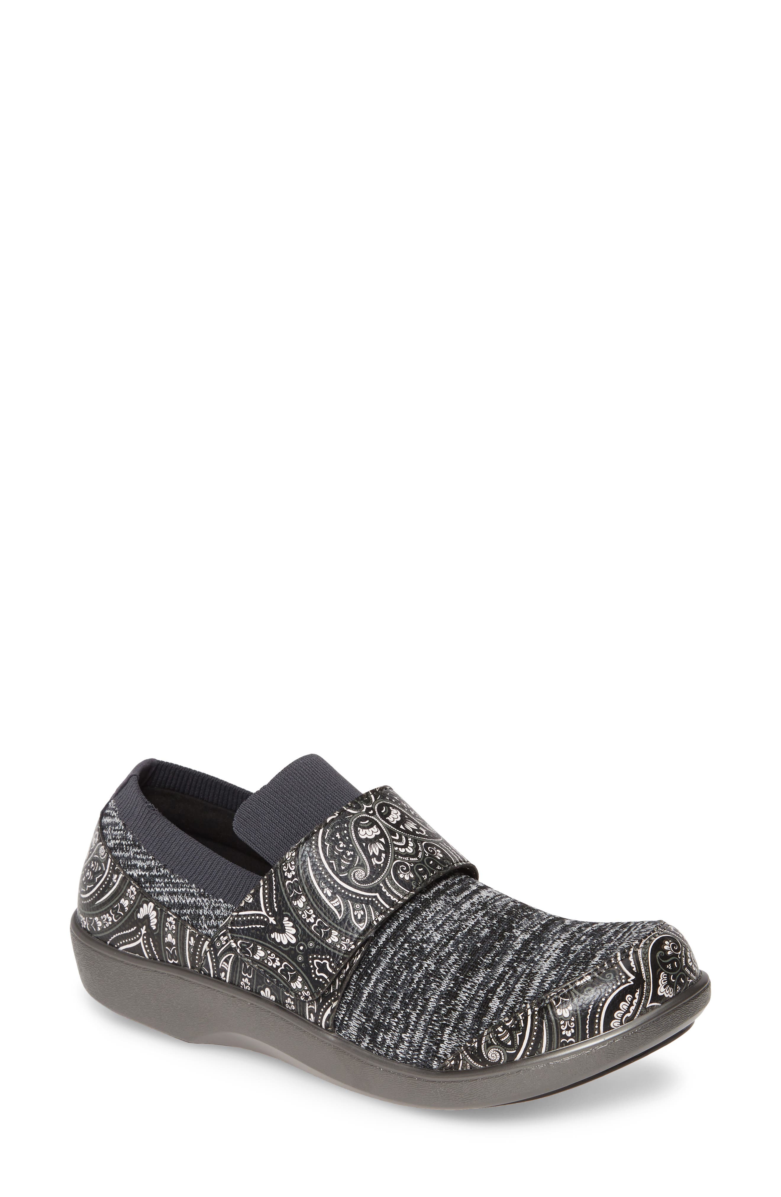 Qwik Sneaker, Main, color, OUTTA SIGHT BLACK
