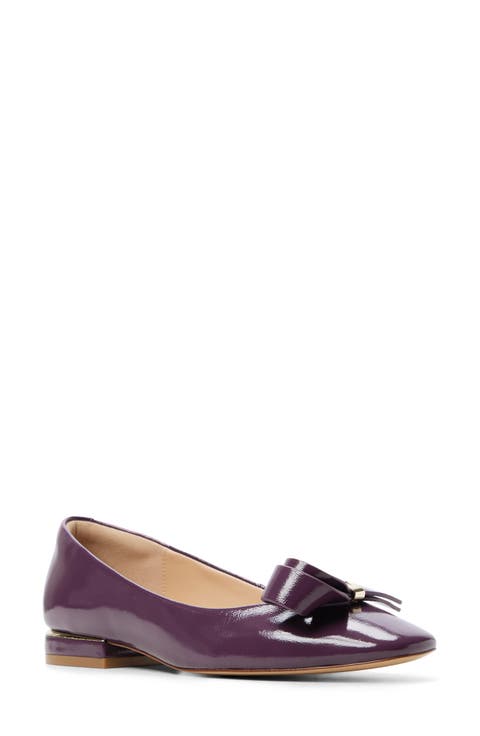 Claire Bow Flat