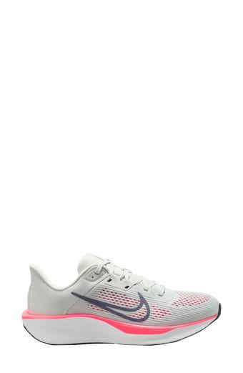 Nike Quest 6 Running Shoe