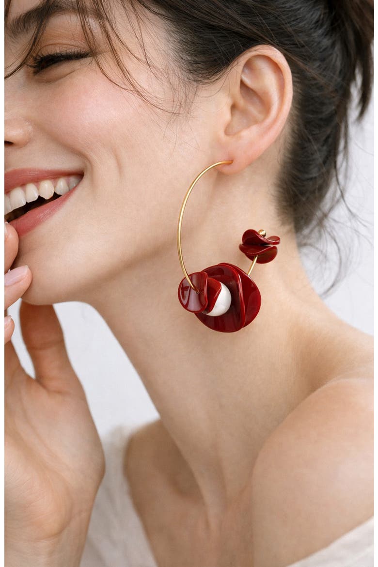 Giovanna Hoop Earrings, Alternate, color, GOLD