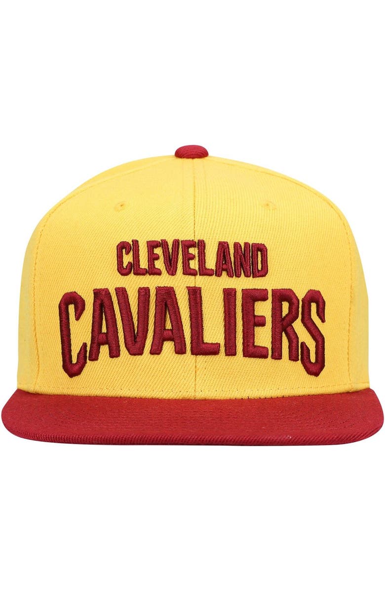 Mitchell & Ness Men's Mitchell & Ness Gold Cleveland Cavaliers Core Basic Snapback Hat, Alternate, color, 
