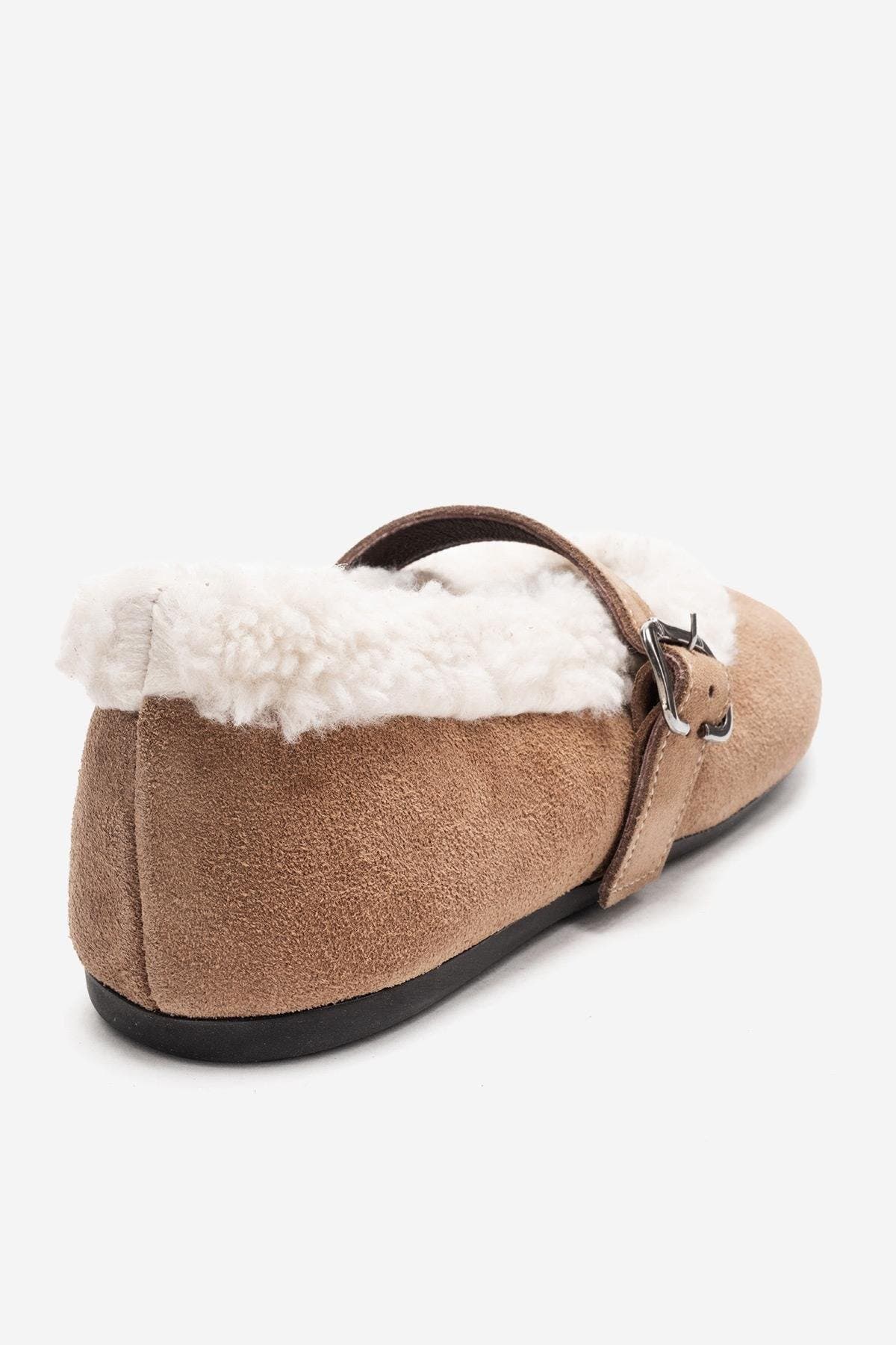 Guin Leather Strap Flat, Alternate, color, Cognac Suede Leather