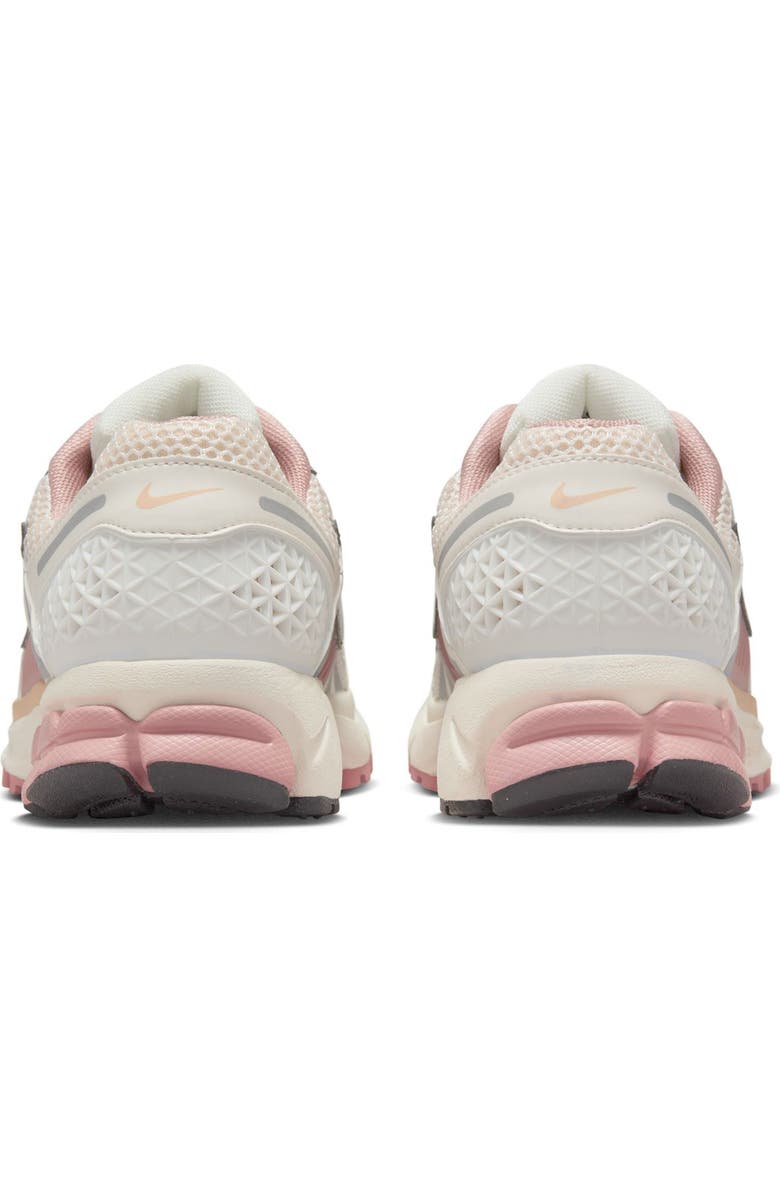 Nike Zoom Vomero 5 Sneaker, Alternate, color, Sail/ Pearl White/ Pink
