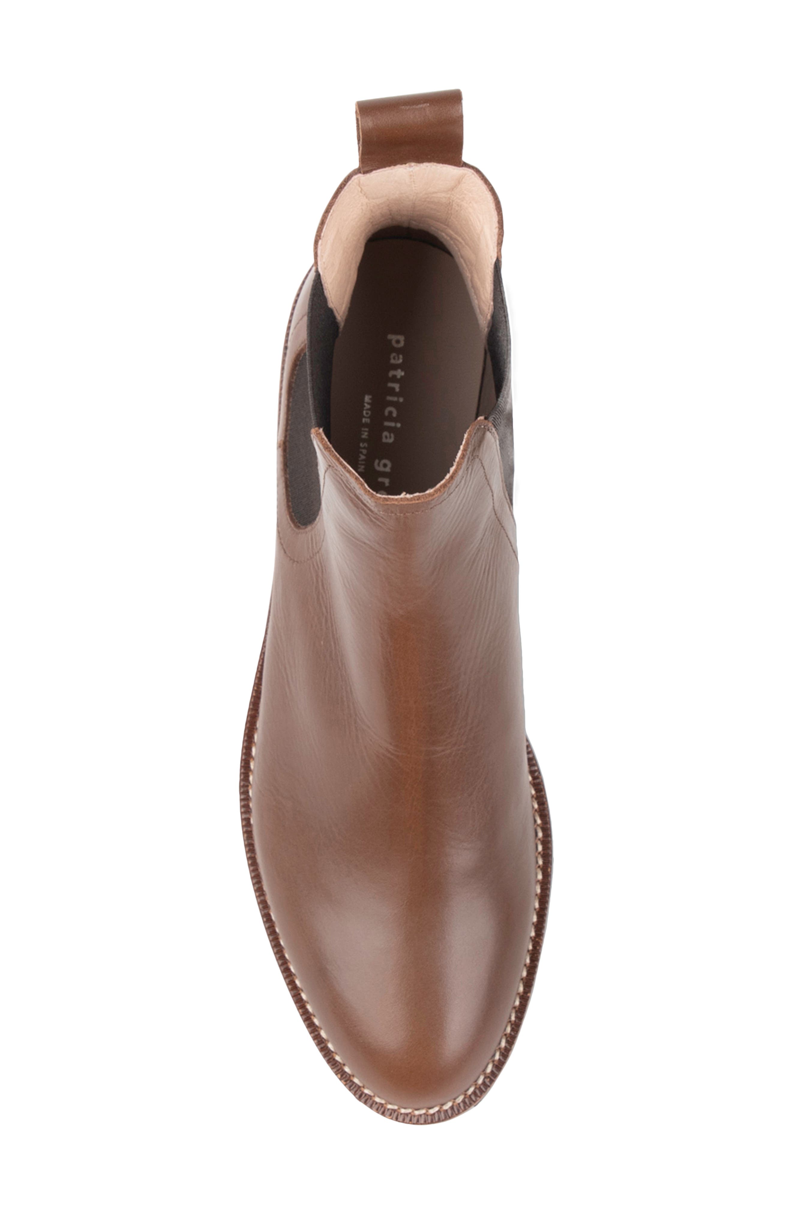 Lug Sole Chelsea Boot, Alternate, color, CHOCOLATE