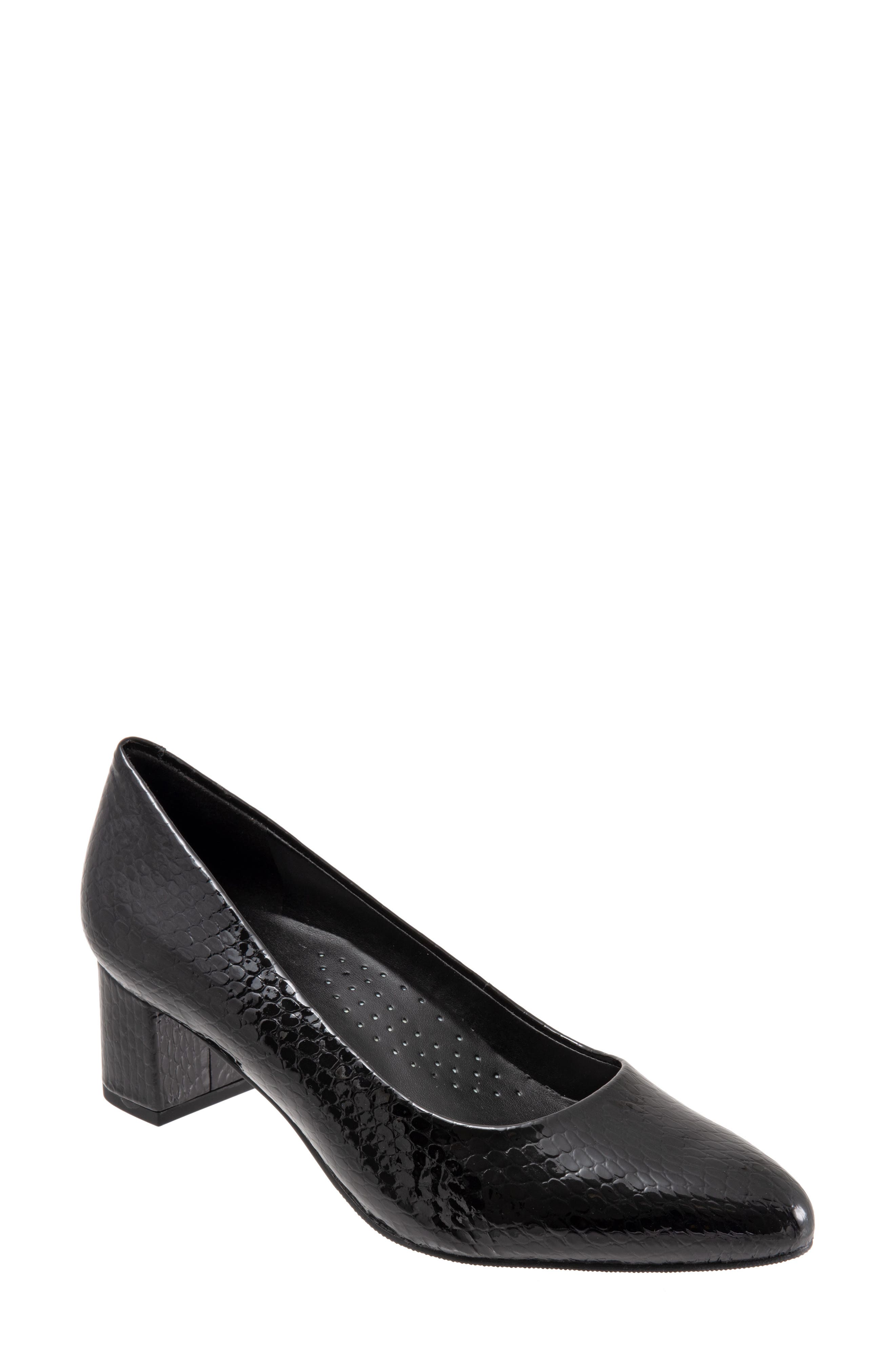 Trotters Kari Pointy Toe Pump