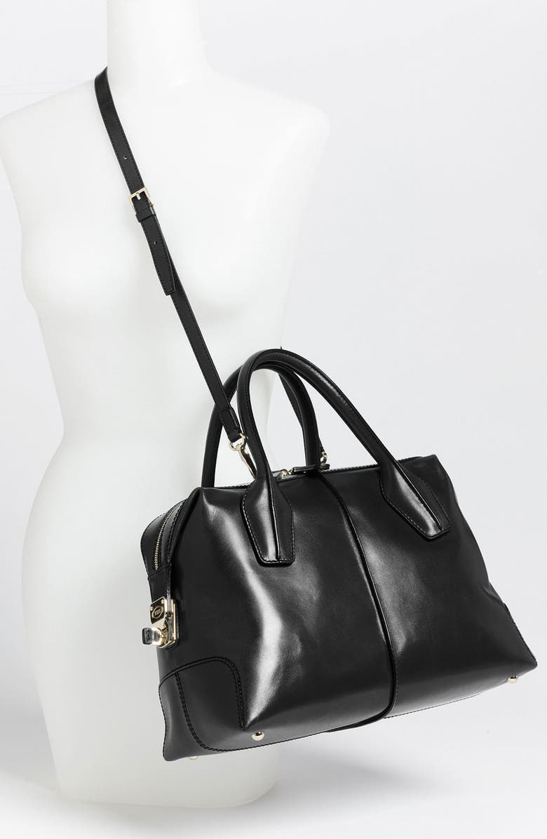 Tod's , Alternate, color,