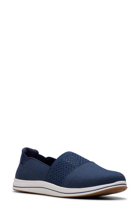 Breeze Vibe Slip-On Sneaker (Women)