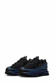 Nike Zoom Vomero Roam Winterized Sneaker