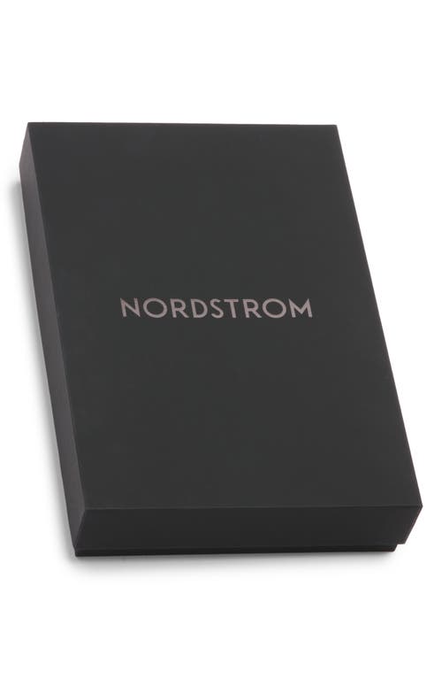 Nordstrom Freshwater Pearl Necklace In White