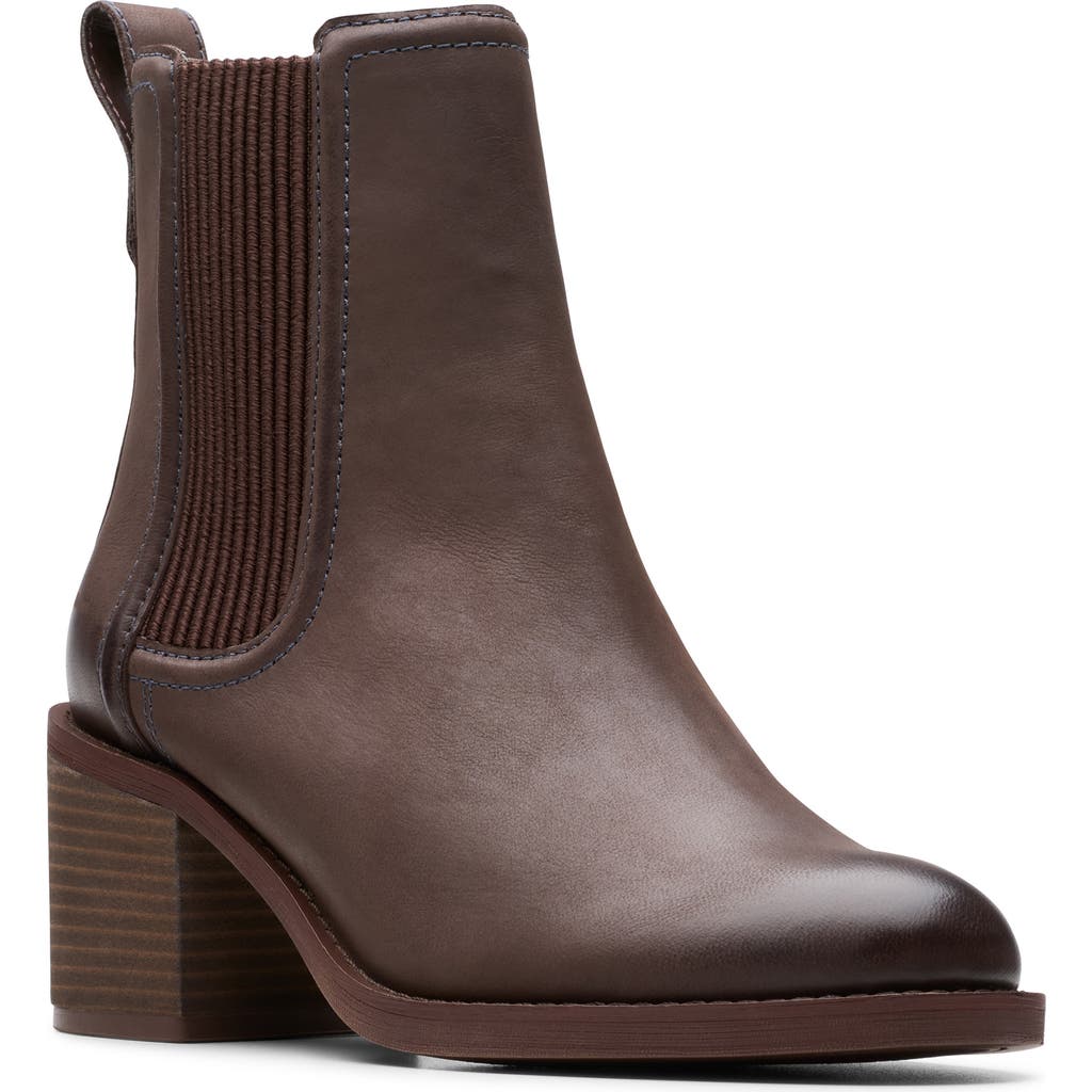 Clarks Chamberly Top Leather Chelsea Boot In Multi