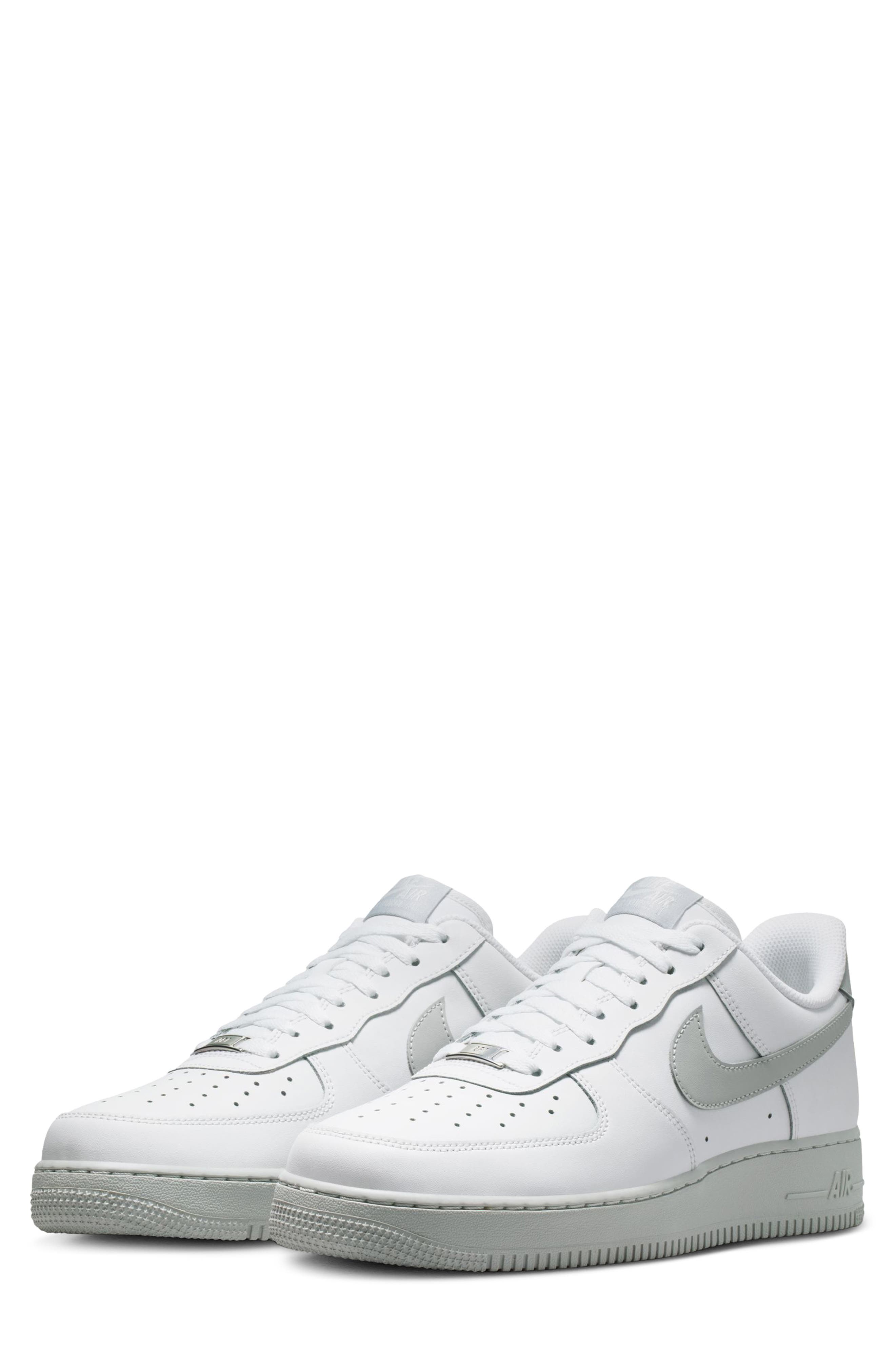 SUMMIT WHITE/ STRATA GREY