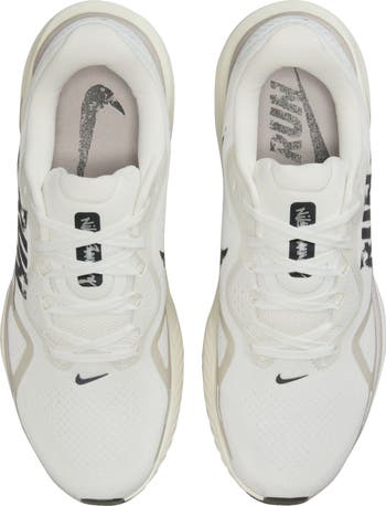 Structure 26 Running Shoe