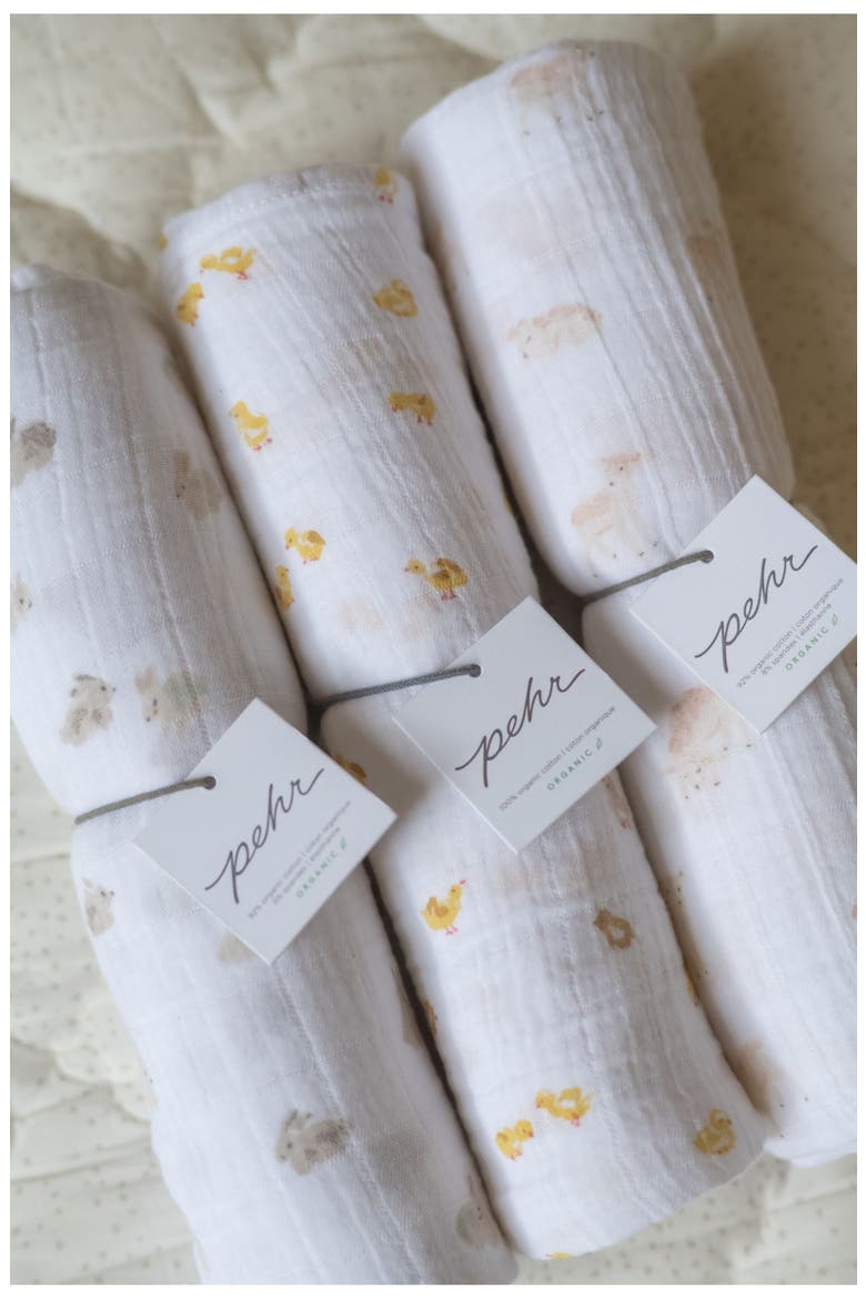Organic Cotton Swaddle, Alternate, color, HOPPY BUNNY