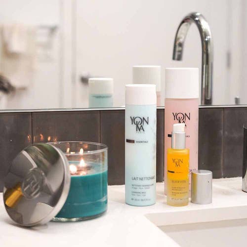 YON-KA PARIS YON-KA PARIS ELIXIR VITAL PREVENTIVE AND REPARATIVE DUAL-PHASE SERUM 