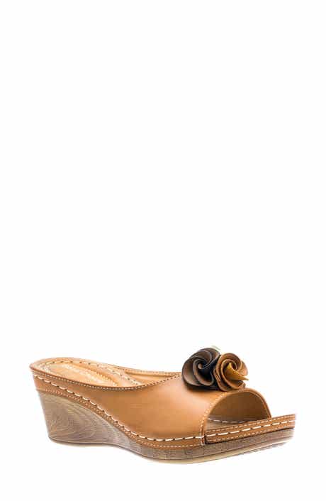 GOOD CHOICE NEW YORK Sydney Floral Platform Wedge Sandal
