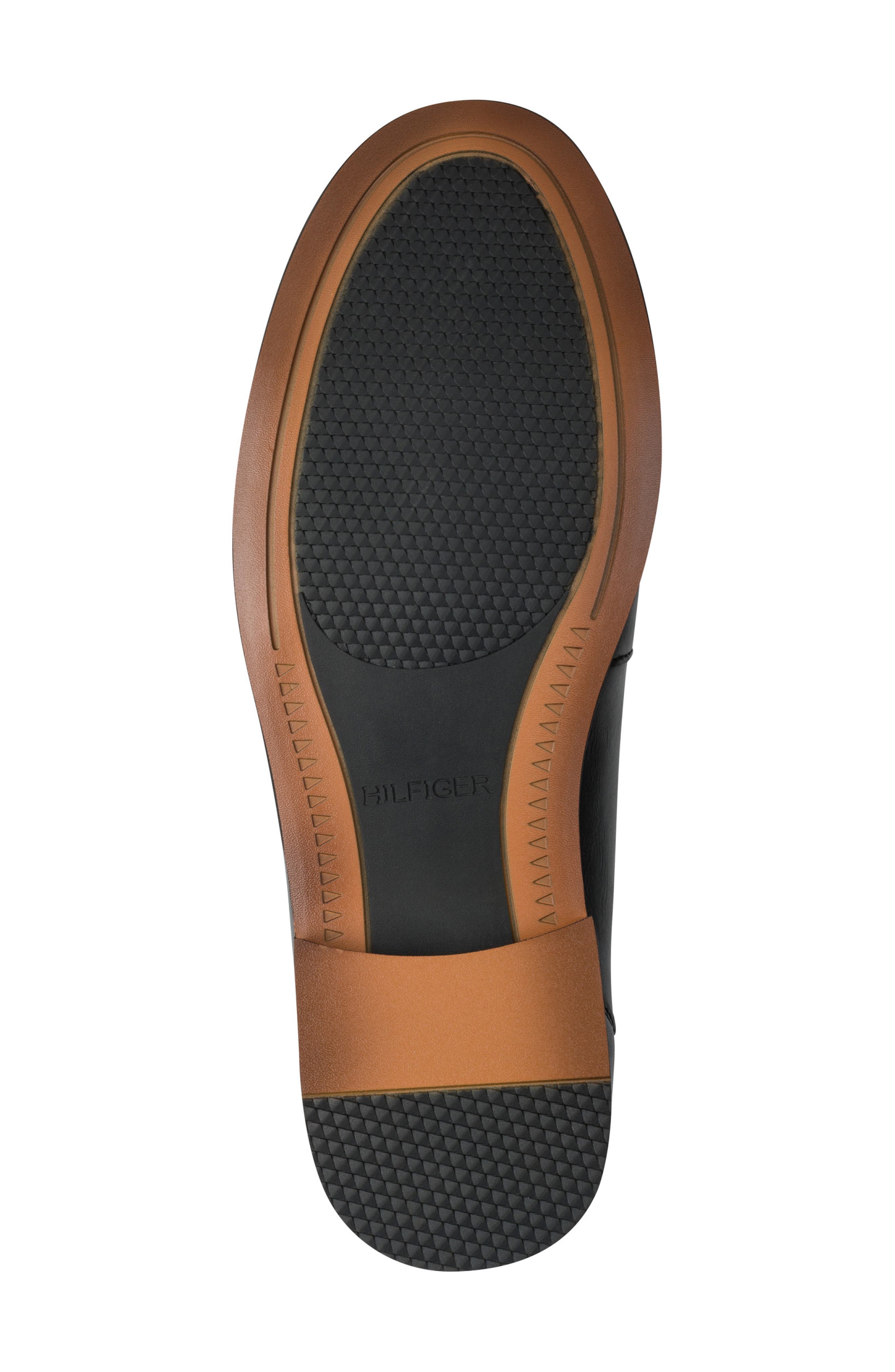 Tommy Hilfiger Sosmo Tassel Loafer, Alternate, color, Black