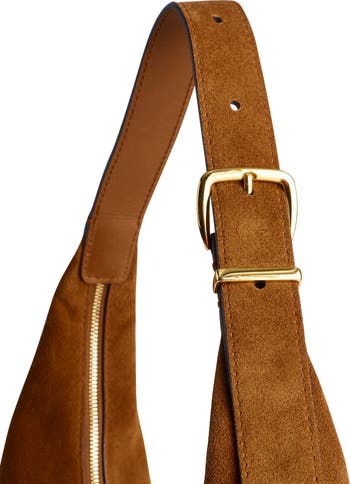 The Essential Curve Medium Shoulder Bag