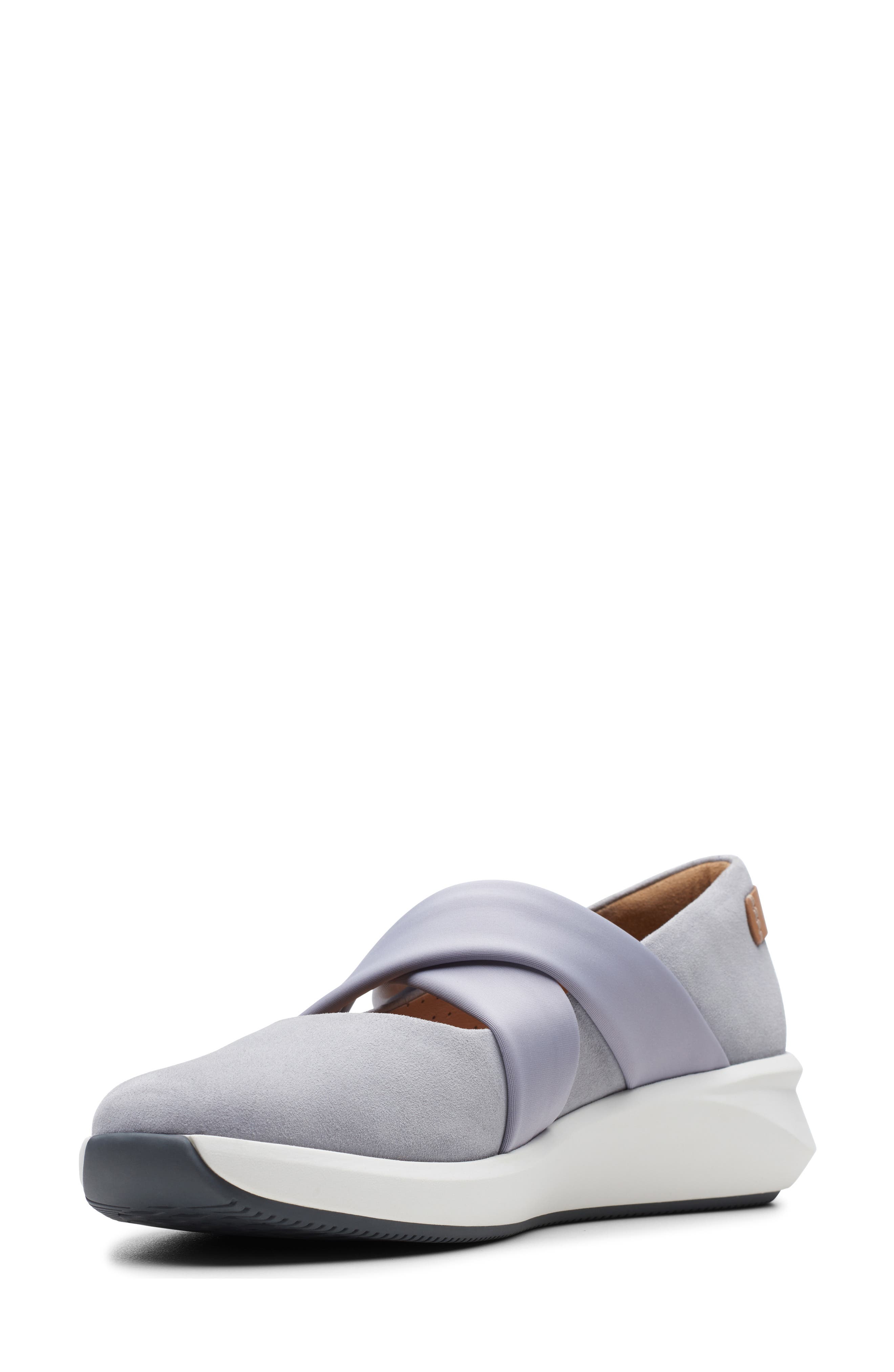 Un Rio Cross Sneaker, Alternate, color, LIGHT GREY SUEDE