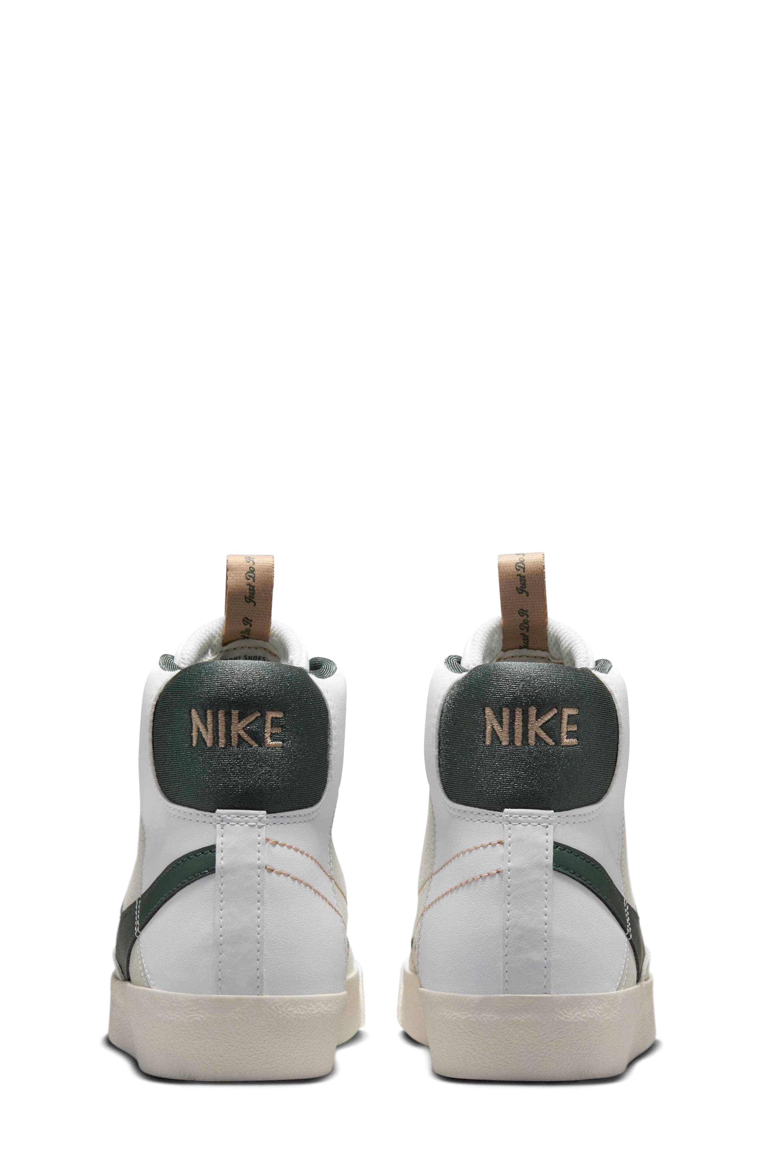 Nike Kids' Blazer Mid '77 Sneaker, Alternate, color, 