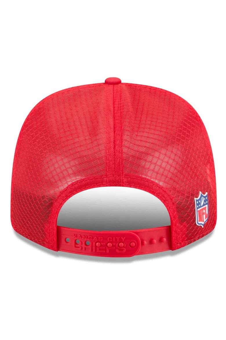 Men's New Era Red Kansas City Chiefs 2025 Sideline  9SEVENTY Trucker Adjustable Hat, Alternate, color, Red