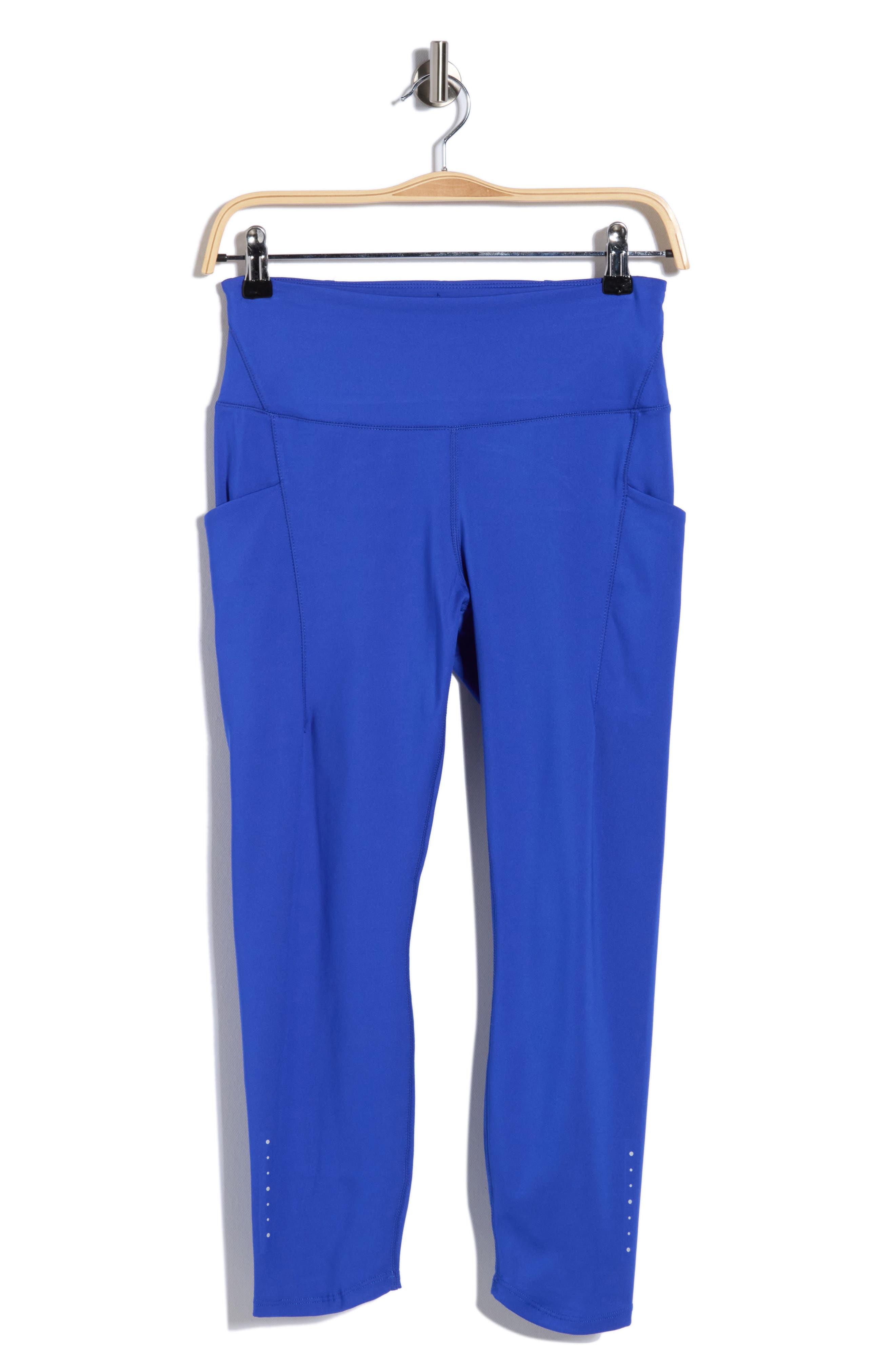 Curved Capri Leggings