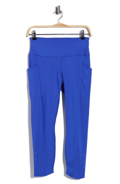 Curved Capri Leggings