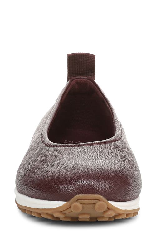 Naturalizer Carla Sport Flat In Red