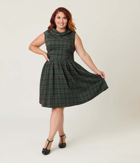 Plus Size Funnel Neck Flare Dress