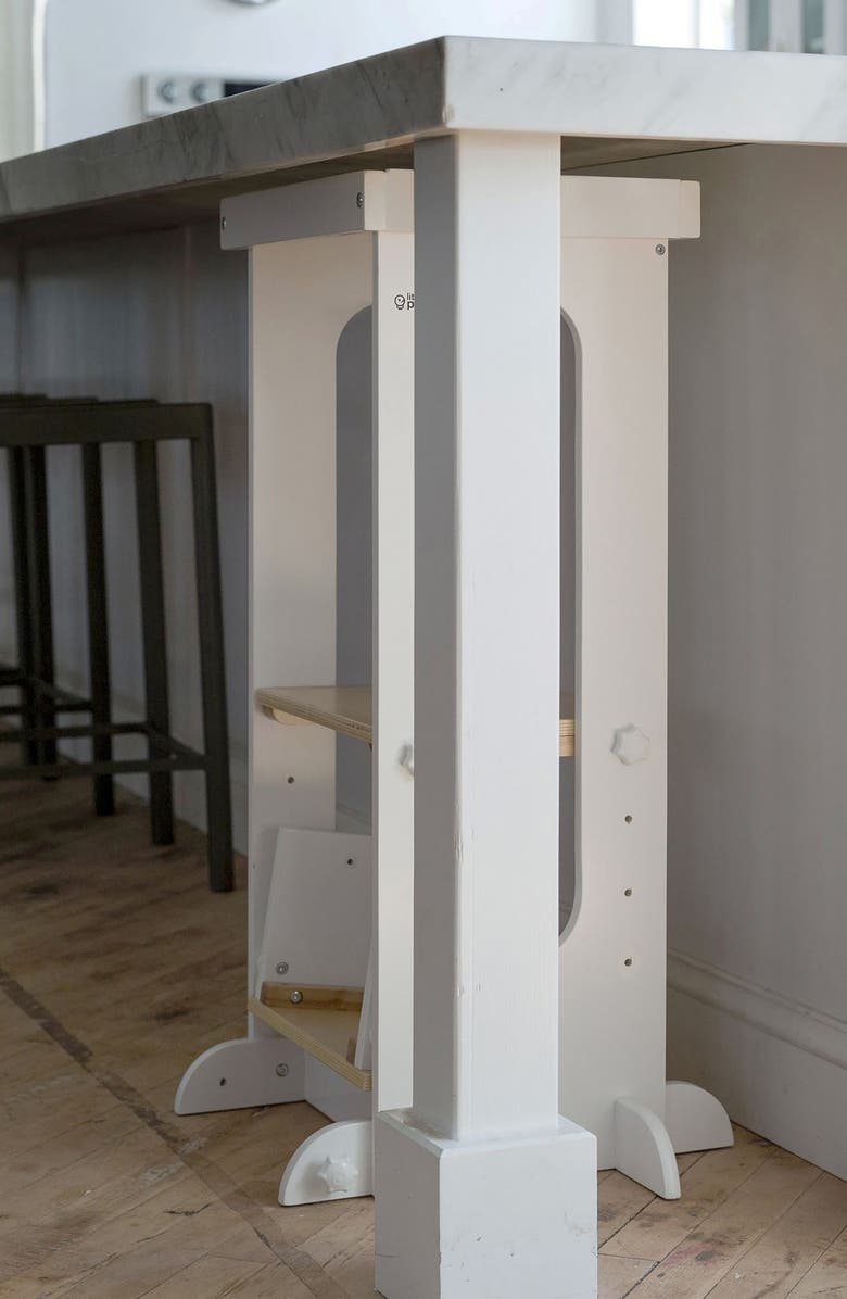 Little Partners Explore & Store Learning Tower<sup>®</sup> Toddler Step Stool, Alternate, color, Soft White W/ Natural Platform