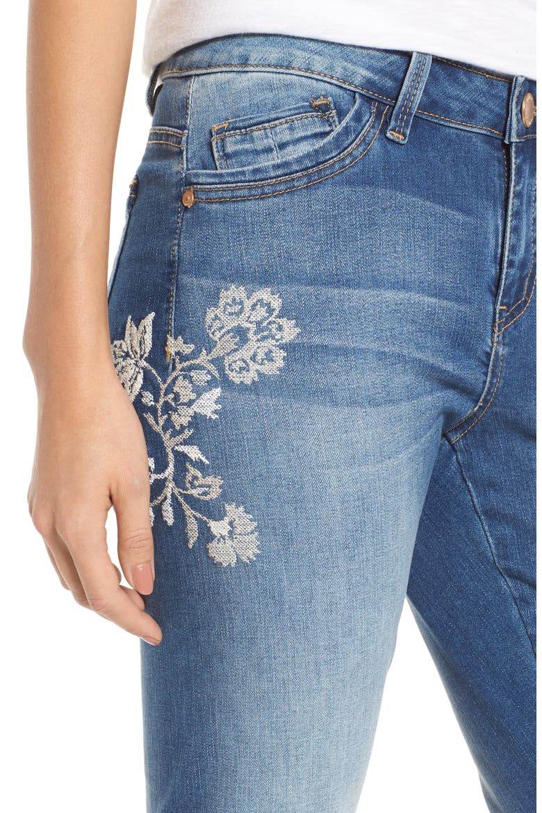 Embroidered Frayed Hem Ankle Jeans (Nordstrom Exclusive), Alternate, color, LIGHT BLUE / WHITE