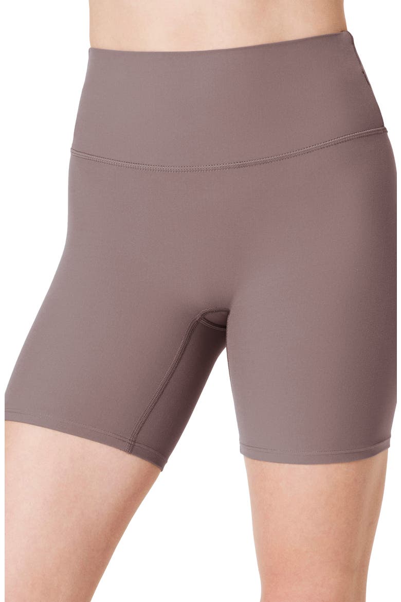 SPANXsmooth™ OnForm Bike Shorts, Alternate, color, SMOKE