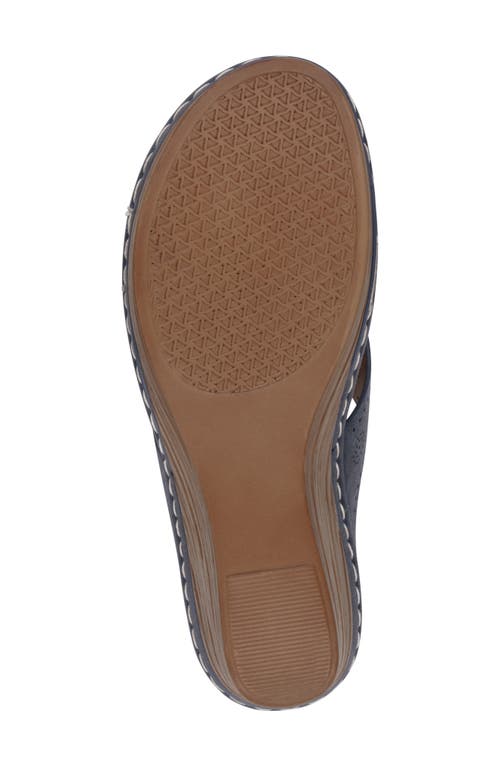 Gc Shoes Willa Flower Wedge Sandal In Blue