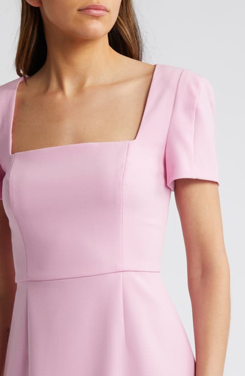 FRENCH CONNECTION FRENCH CONNECTION WHISPER SHORT SLEEVE SHEATH DRESS
