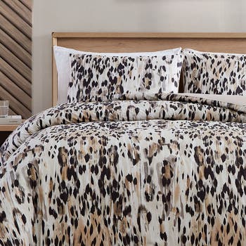 Abstract Leopard Print Comforter Set