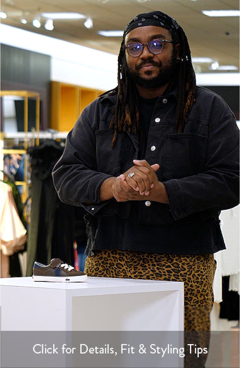 Connor Sneaker, sales video thumbnail