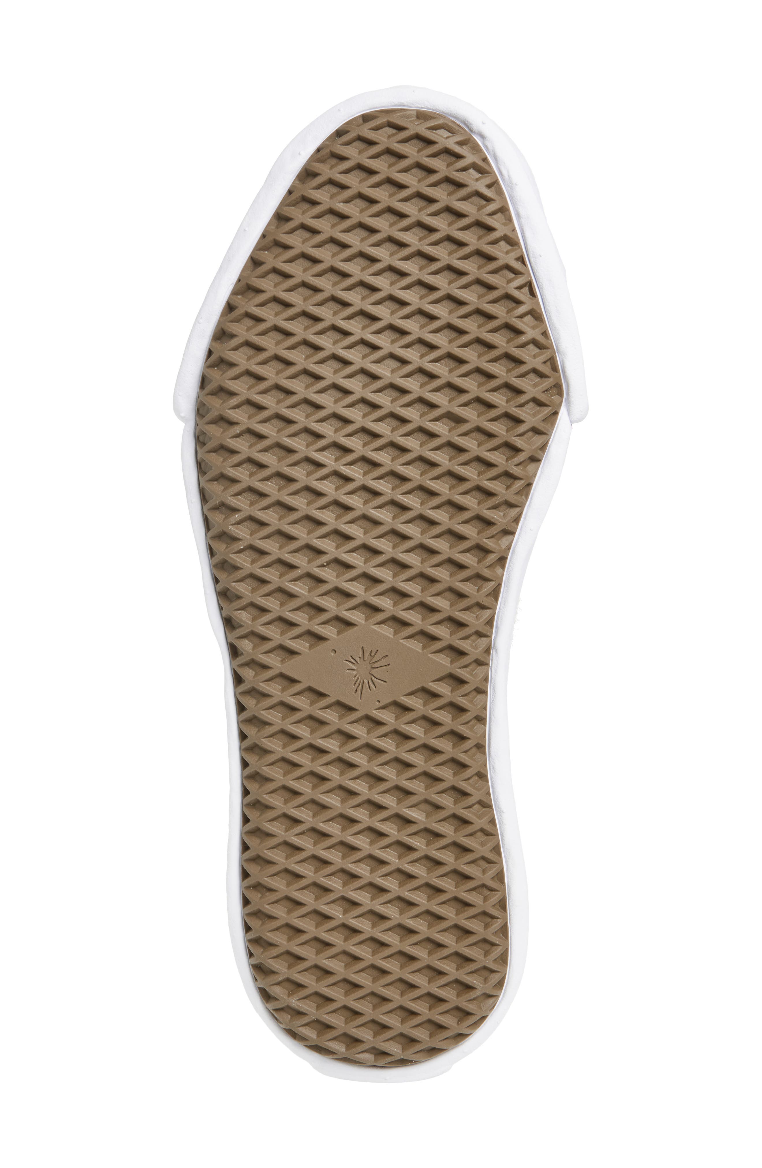 Maison MIHARA YASUHIRO Baker Low Top Sneaker, Alternate, color, White/Ivory