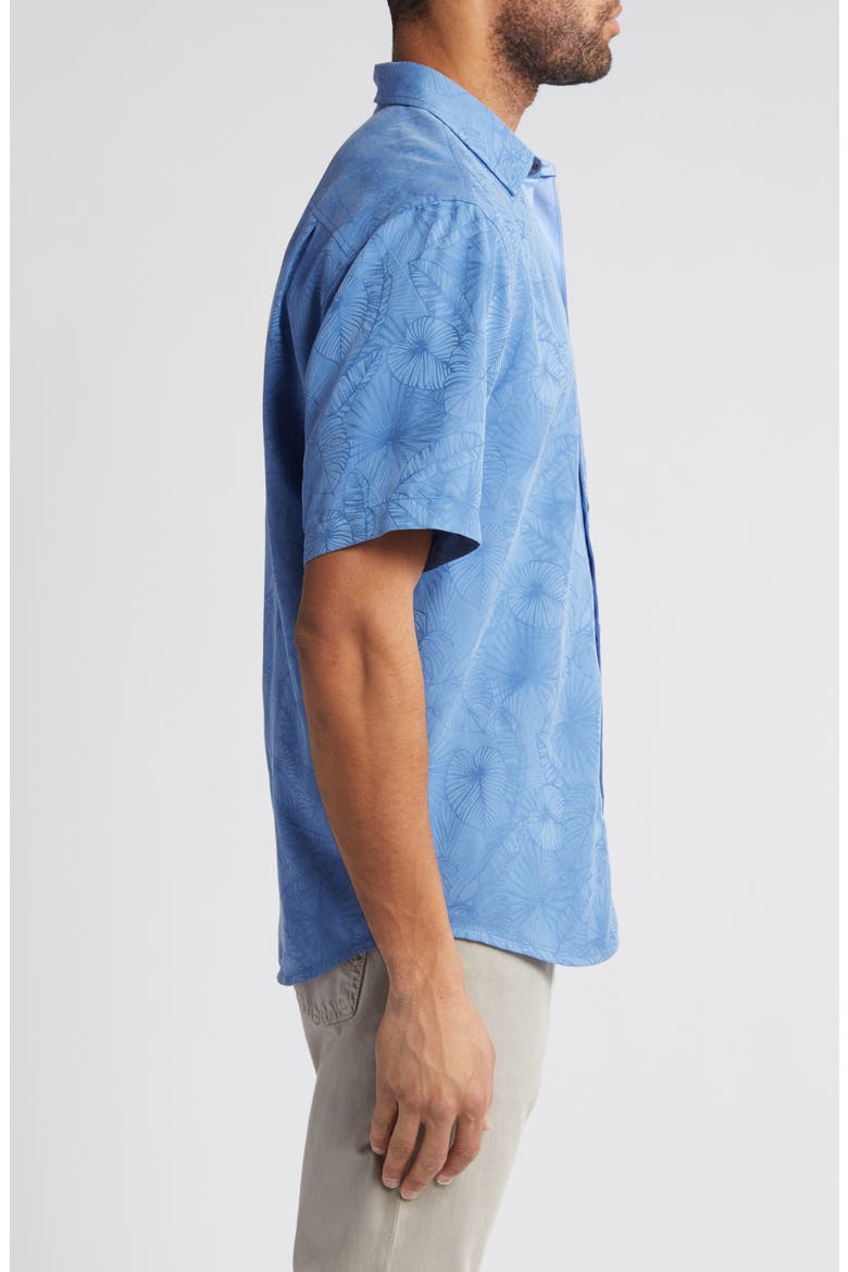 Coconut Point Keep it Frondly IslandZone® Short Sleeve Performance Button-Up Shirt, Alternate, color, BRIGHT COBALT
